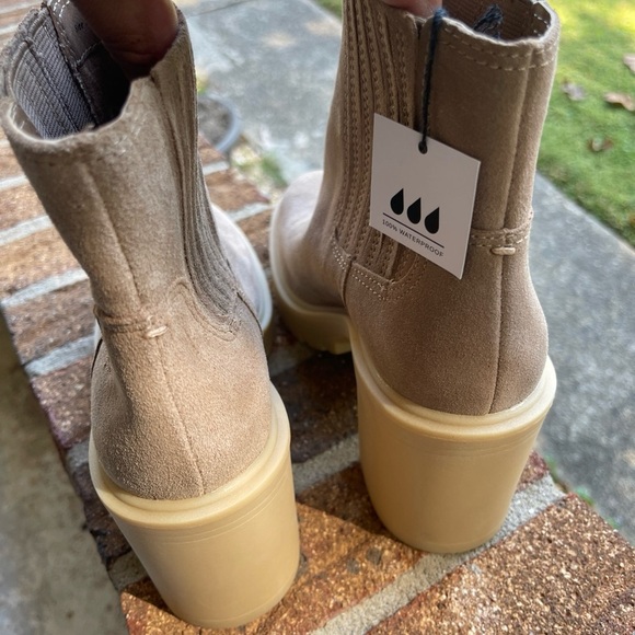 Dolce Vita Women's Tan Ankle Boots Size 7 - Picture 5 of 16